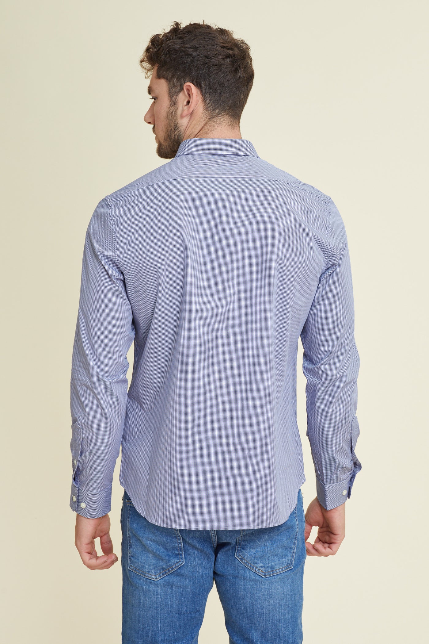 חולצה מכופתרת שרוול ארוך בצבע משבצות נייבי