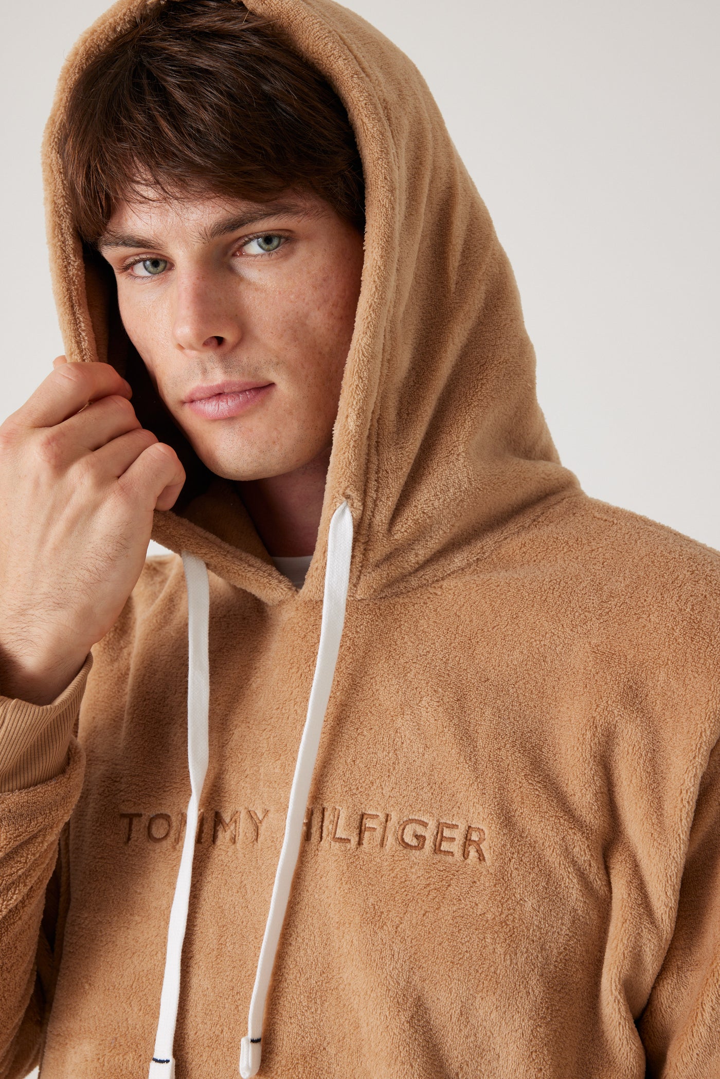 קפוצ'ון פליז - חום