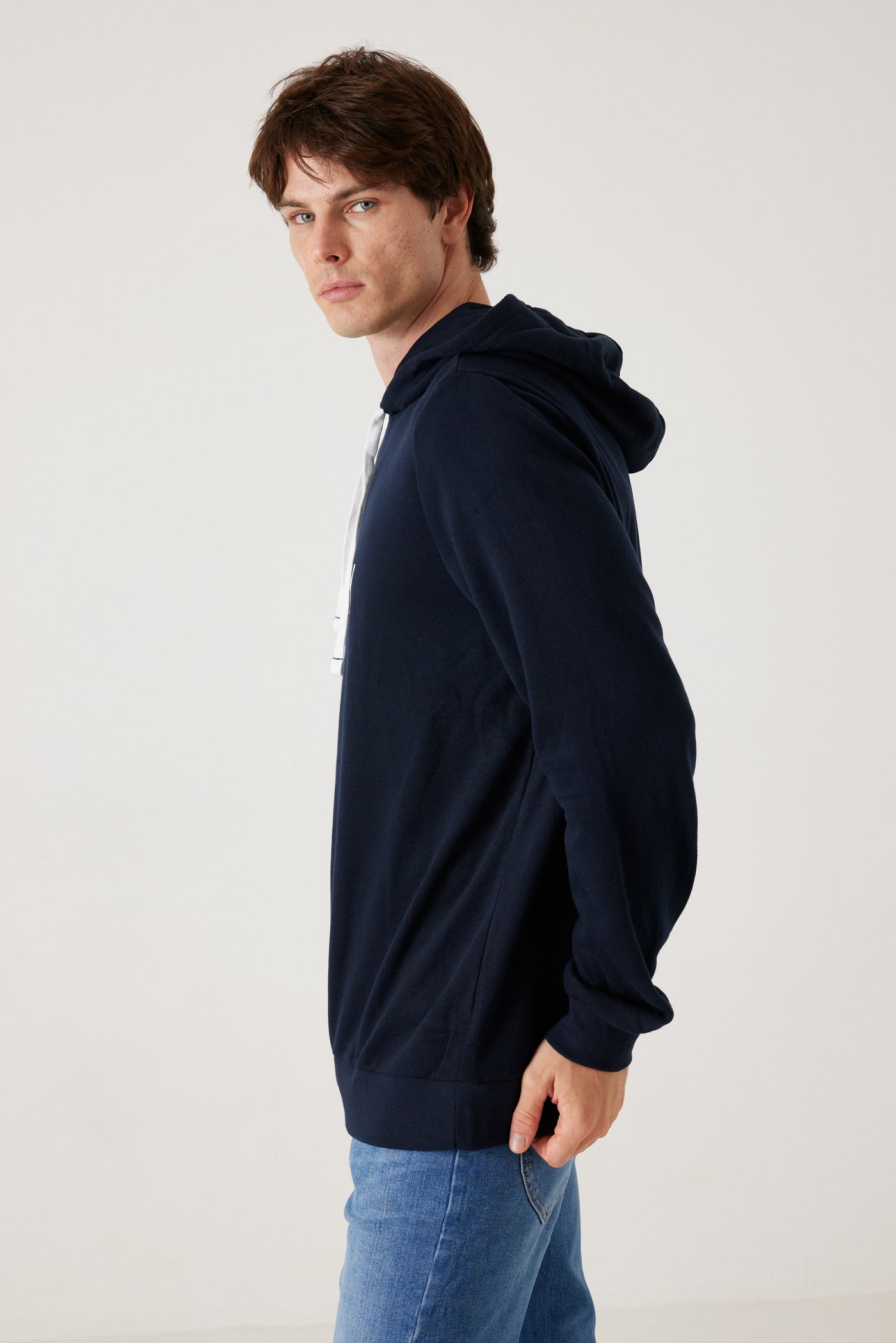 קפוצ'ון דק - נייבי