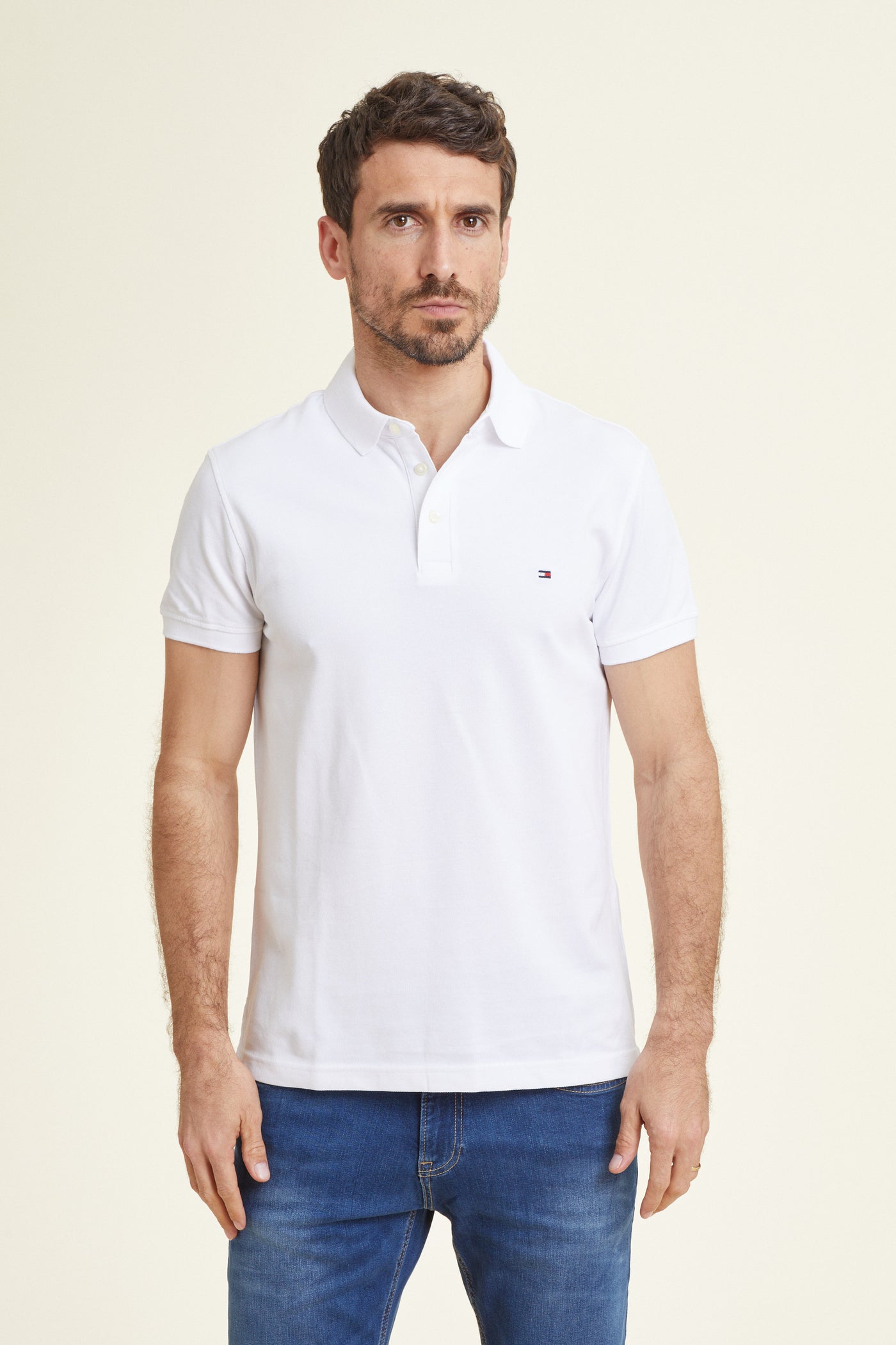 חולצת פולו שרוול קצר SLIM בצבע לבן