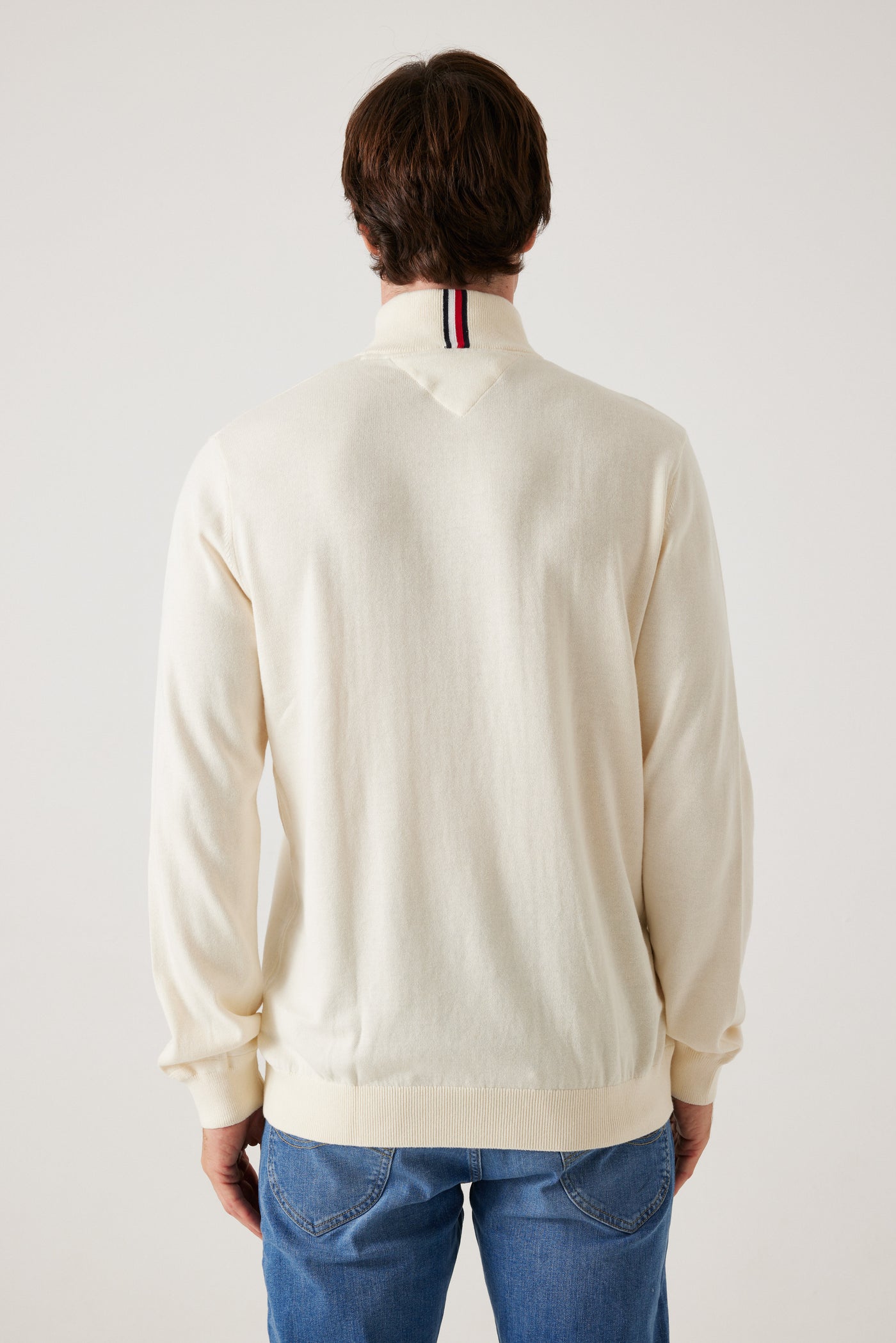 סריג חצי זיפ - לבן