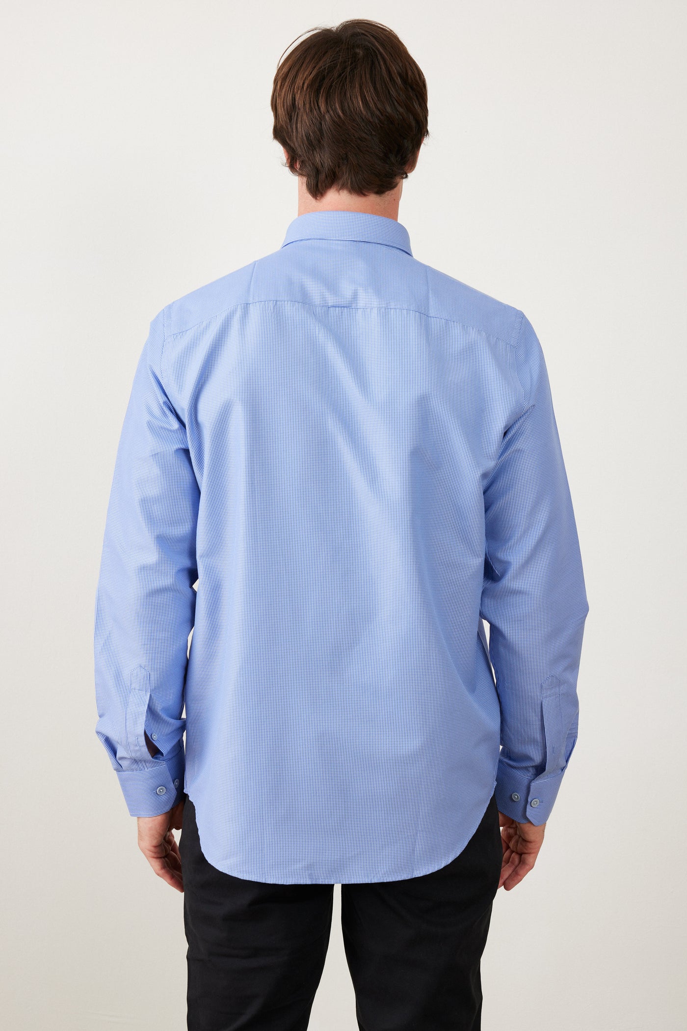 חולצה מכופתרת גזרת SLIM שרוול ארוך -  תכלת כהה