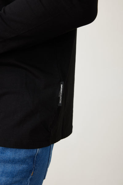 טישרט שרוול ארוך בגזרת SLIM - שחור