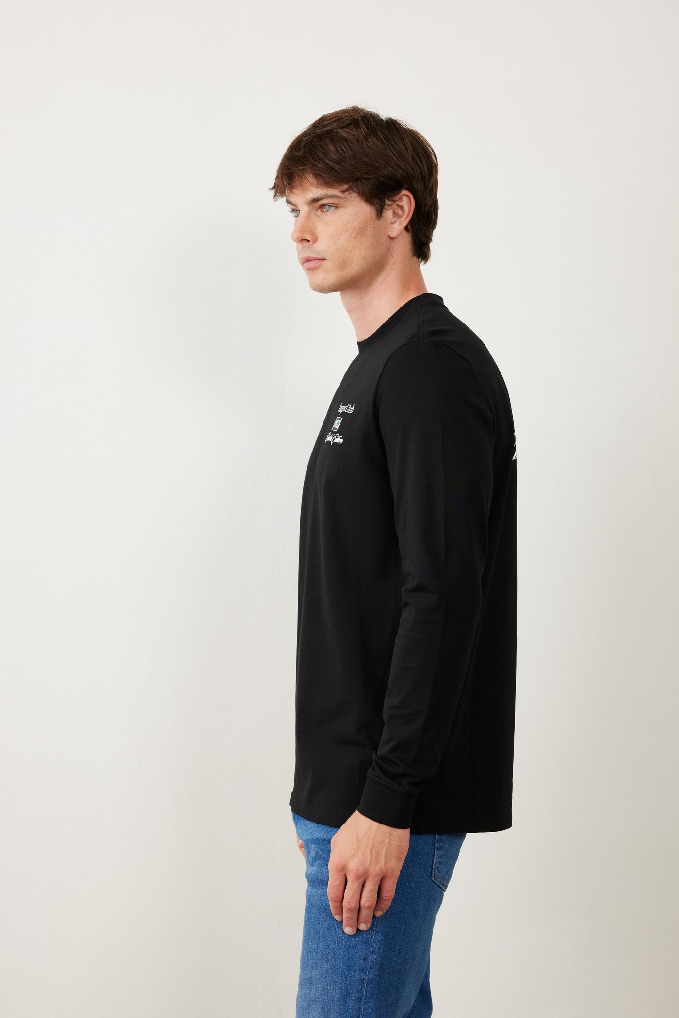 טישרט שרוול ארוך בגזרת SLIM - שחור