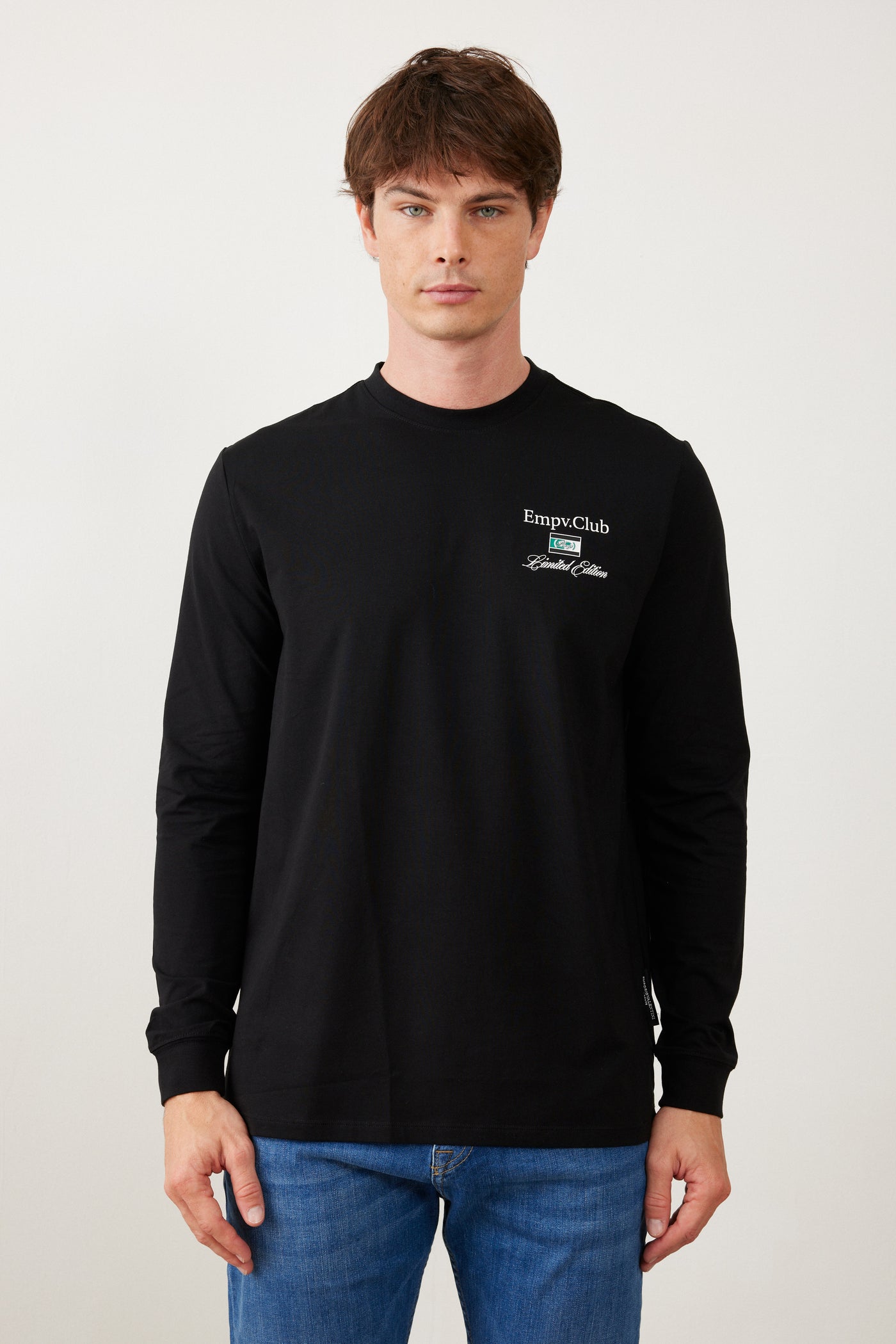 טישרט שרוול ארוך בגזרת SLIM - שחור