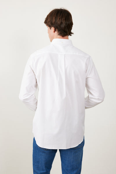 חולצה מכופתרת REGULAR FIT שרוול ארוך בצבע לבן