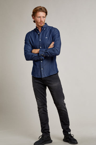 חולצה מכופתרת שרוול ארוך בצבע כחול אינדיגו