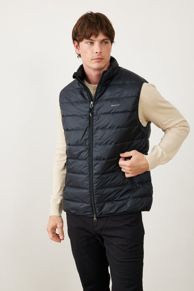 ווסט LIGHT DOWN VEST - שחור