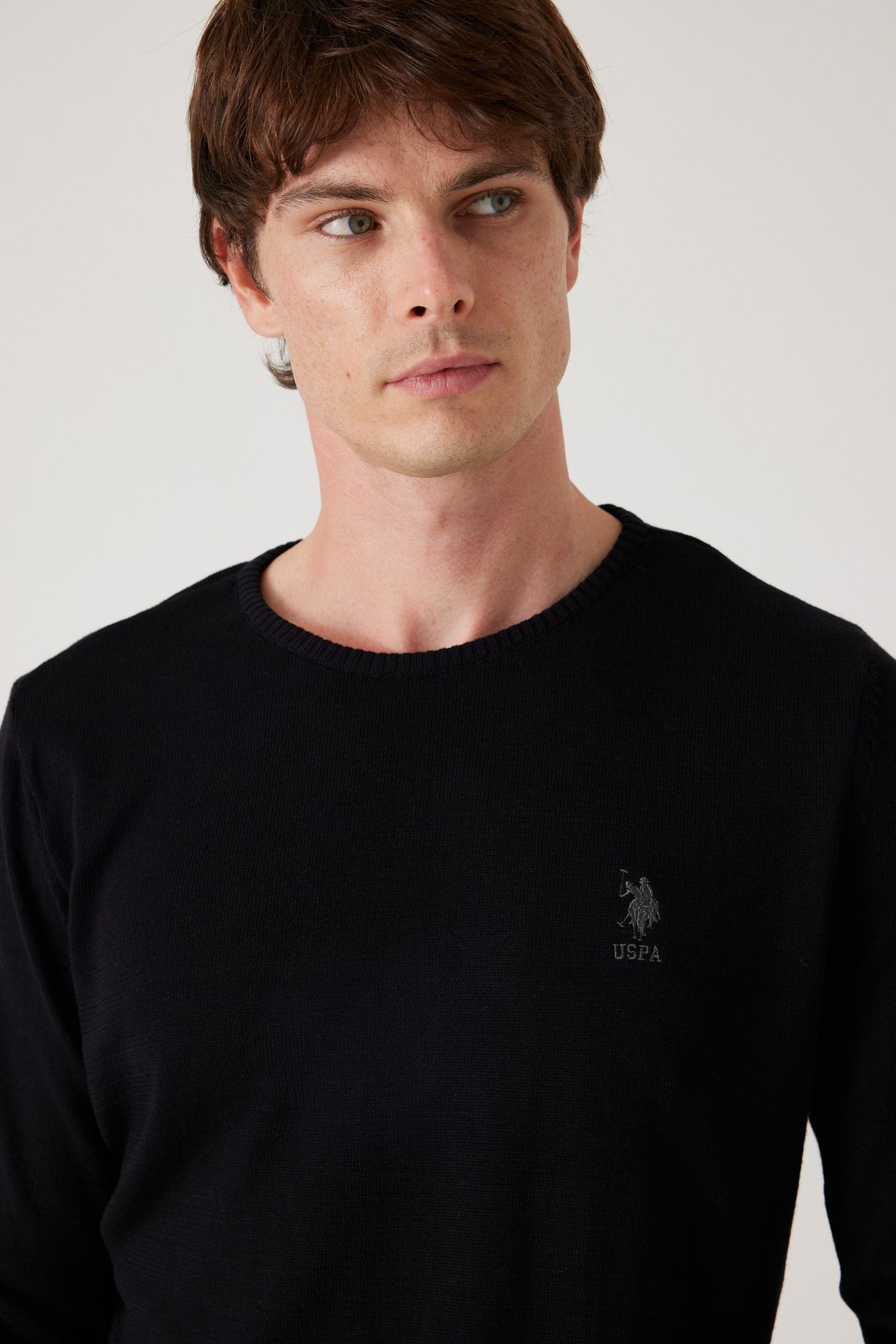 סוודר קלאסי לגבר- שחור