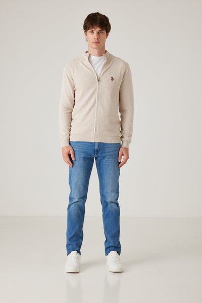 סריג בצבע בז'