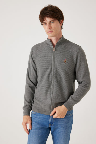 סריג בצבע אפור