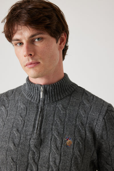 סריג בצבע אפור