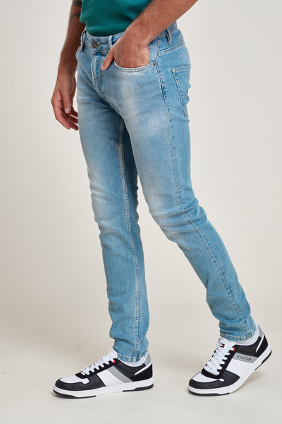 מכנס ג'ינס סקיני בצבע כחול 24