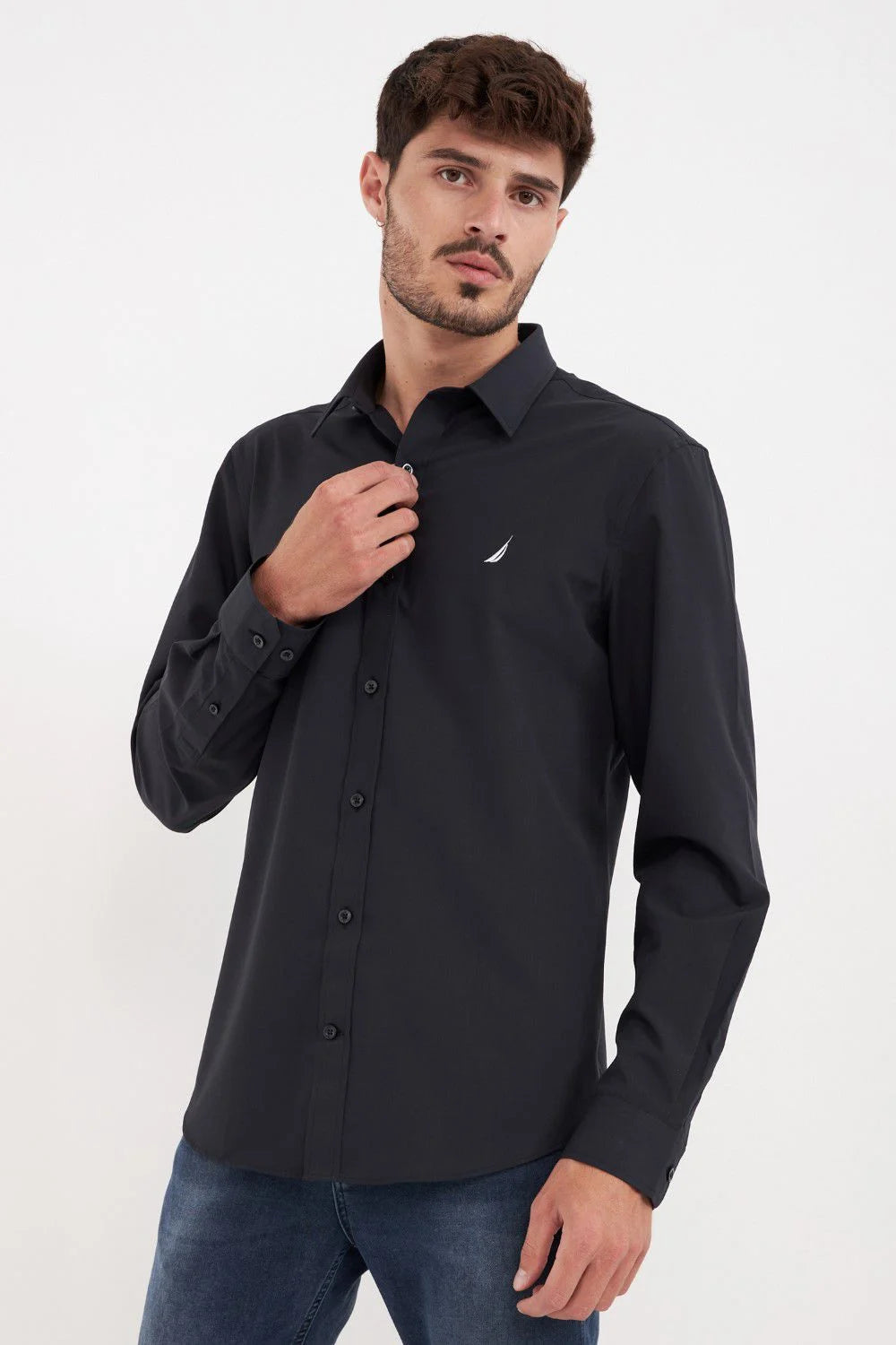 חולצה מכופתרת שרוול ארוך בגזרת TAILORED FIT - שחור