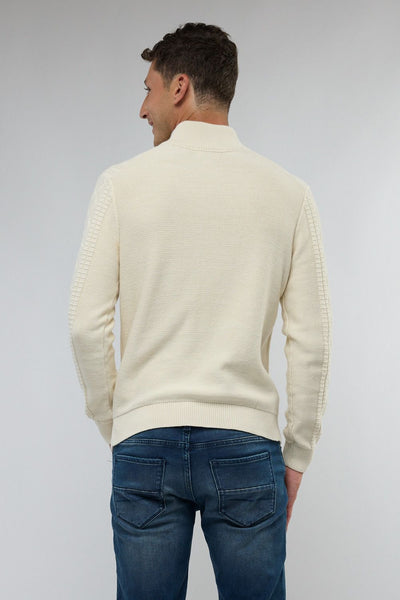 סריג איכותי מעוצב עם רוכסן בצווארון (חצי זיפ) - שמנת