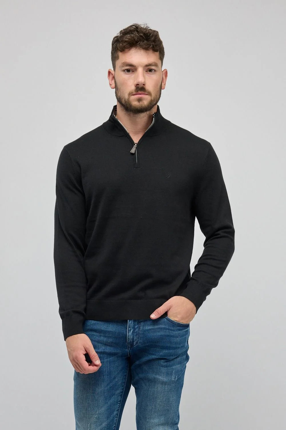 סריג עם רוכסן בצאוורון (חצי זיפ) שחור