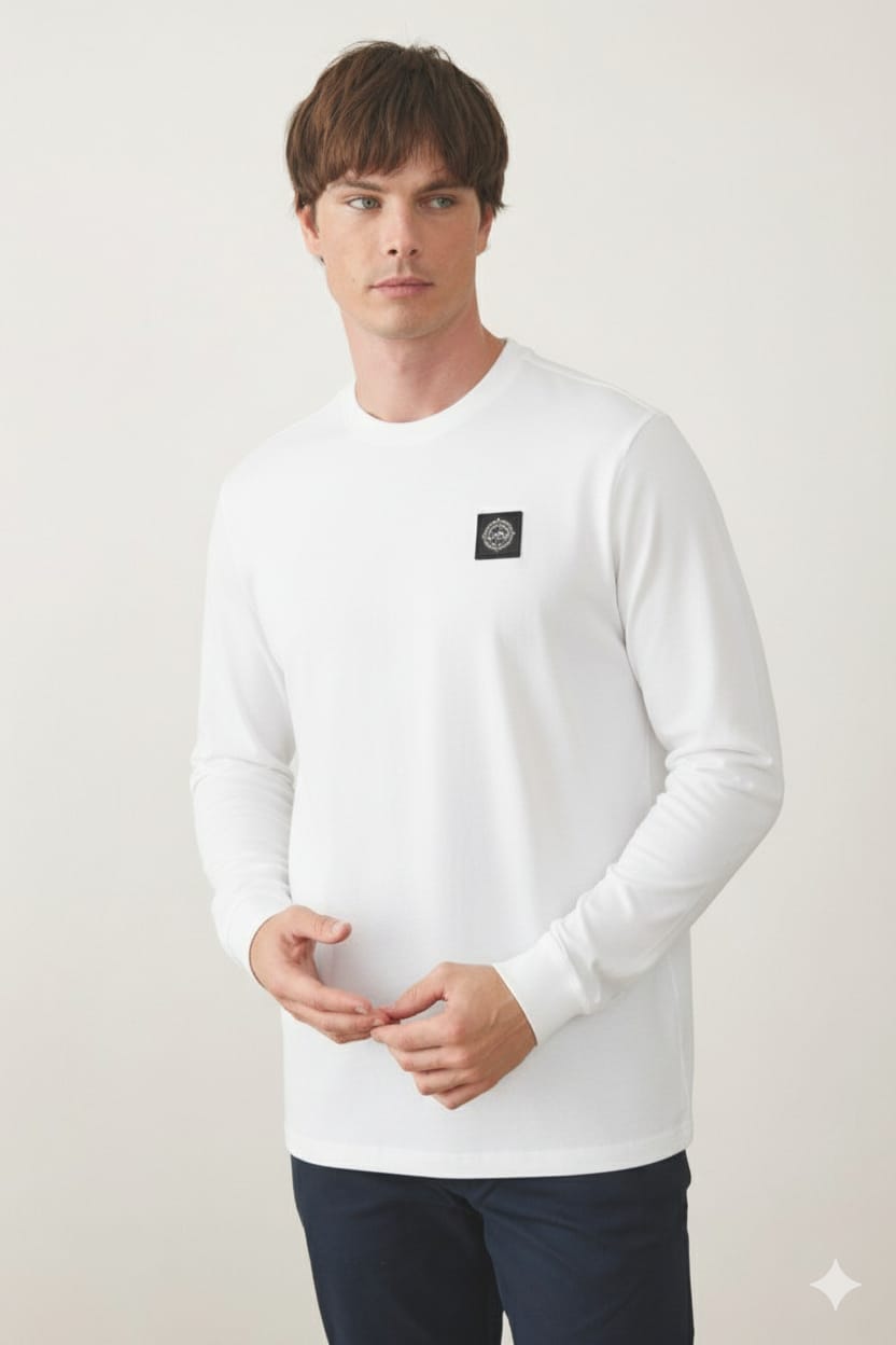 טישרט שרוול ארוך בגזרת SLIM - לבן