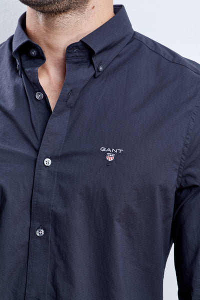 חולצה מכופתרת שרוול ארוך SLIM FIT בצבע שחור