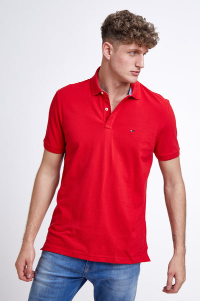 חולצת פולו שרוול קצר בצבע אדום