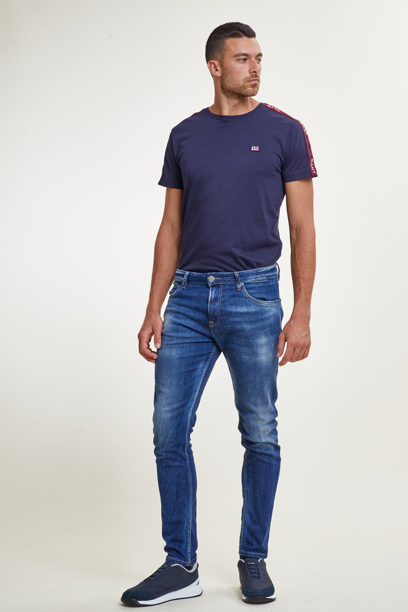 מכנס ג'ינס סלים 896 בצבע כחול