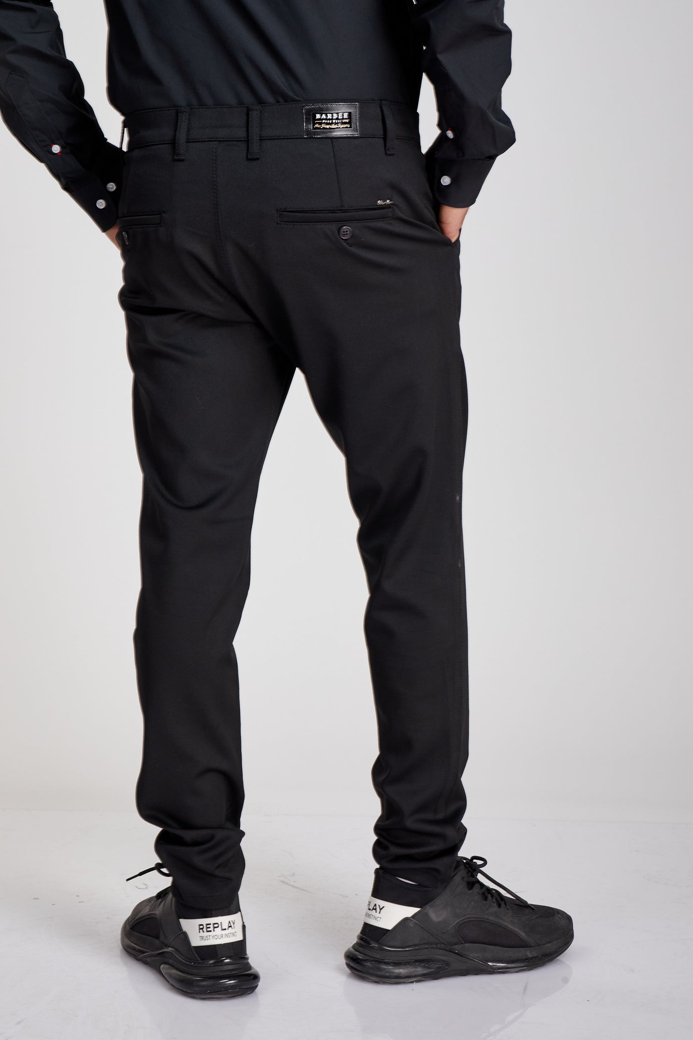 מכנס אלגנט בצבע שחור