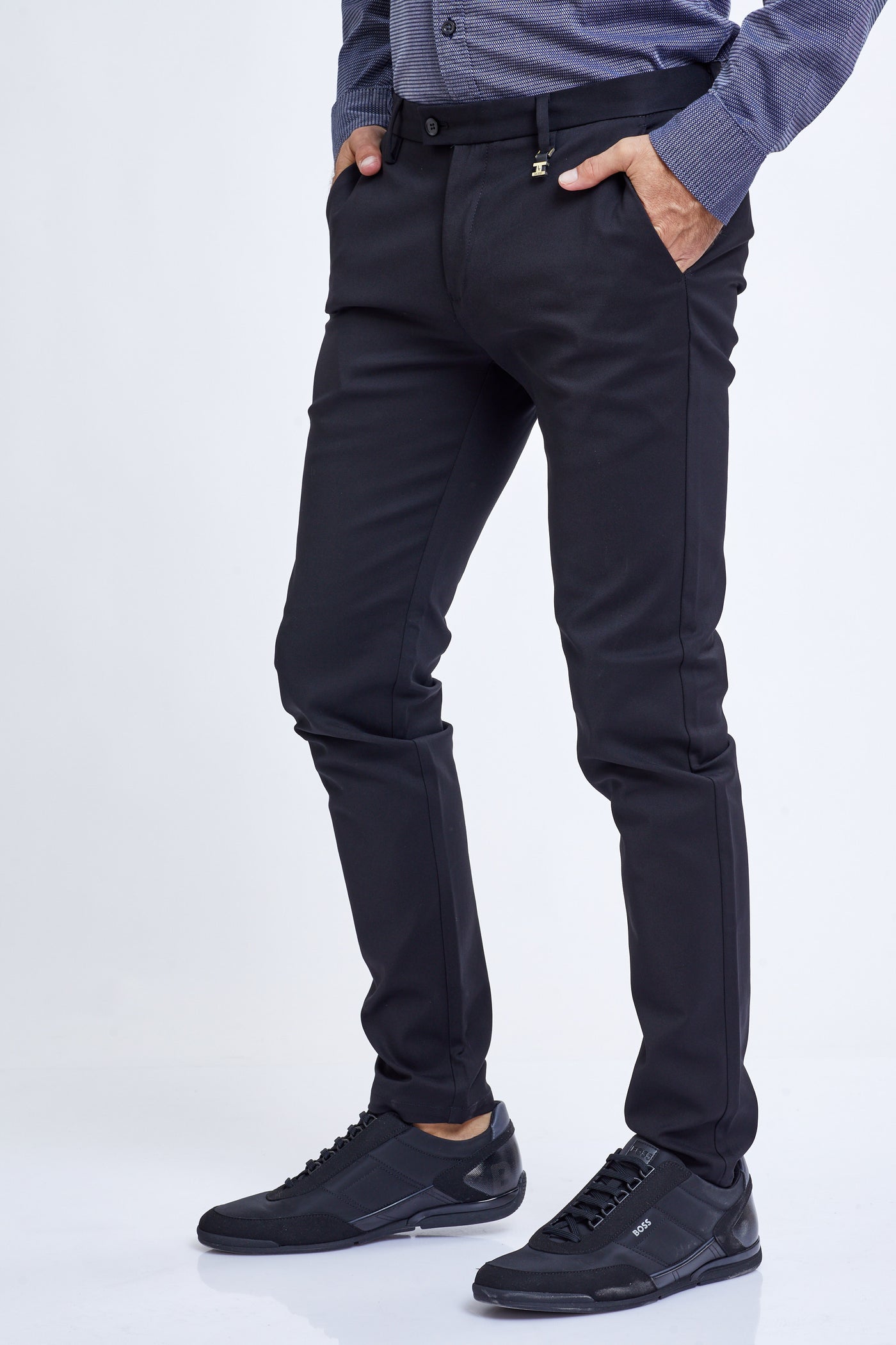 מכנס אוסקר בצבע שחור